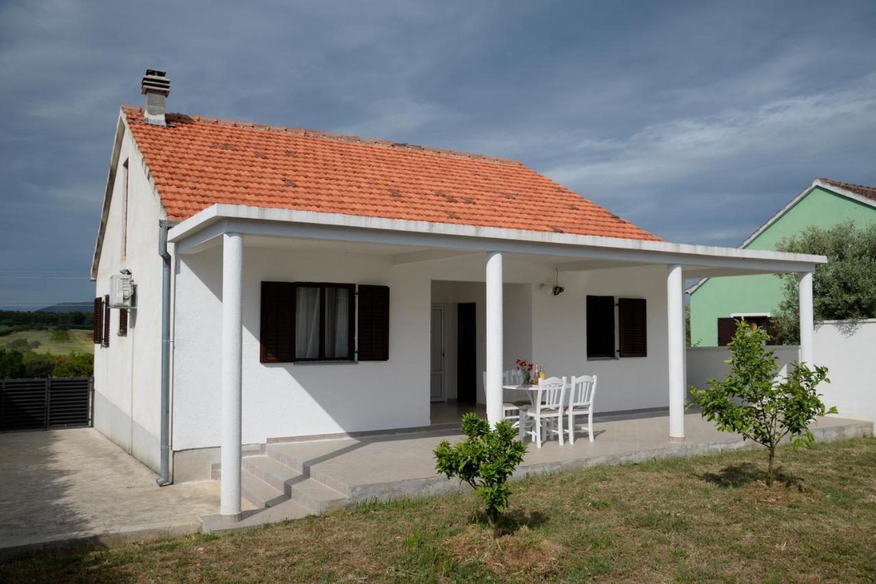 Casa Di Felicita Villa Biograd Na Moru Eksteriør billede